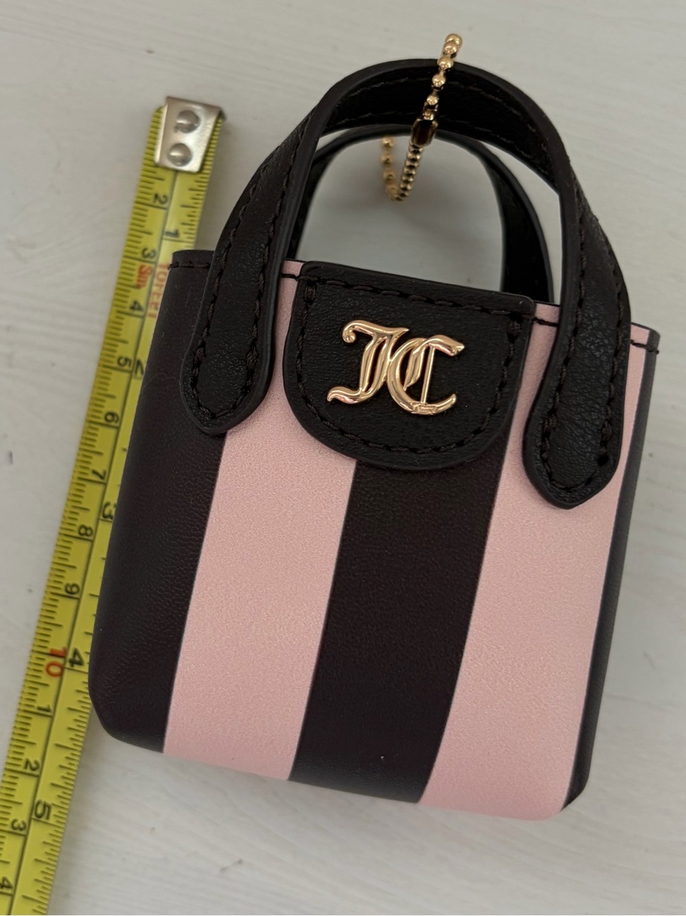 Juicy Couture Mini Women’s Stripe Tote Keychain - Black & Pink